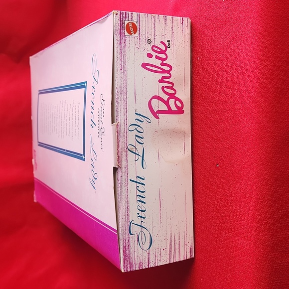 Barbie French Lady Doll - Picture 5 of 5